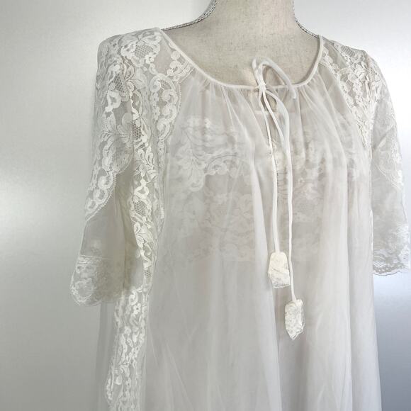 Vintage 60's Negligee Set Maxi White Lace Wedding Trousseau Lingerie Bridal - Picture 2 of 8
